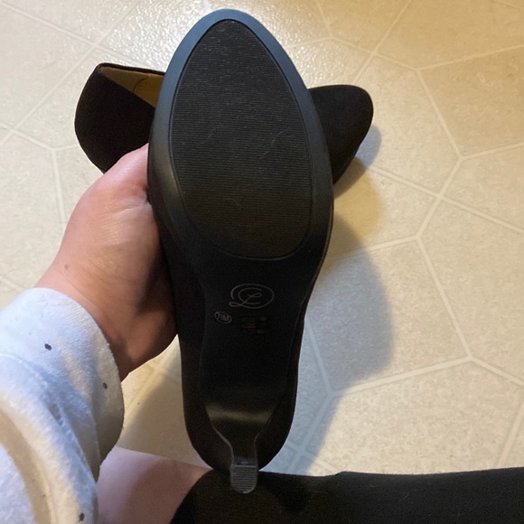 Chinese Laundry heels, size 7.5 in Women’s. - Picture 3 of 3